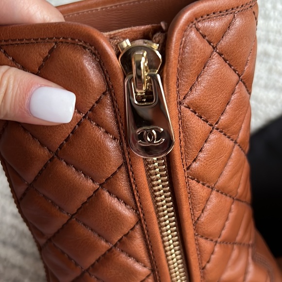 Authentic CHANEL Caramel Leather Boots ~Wore once - Picture 6 of 11